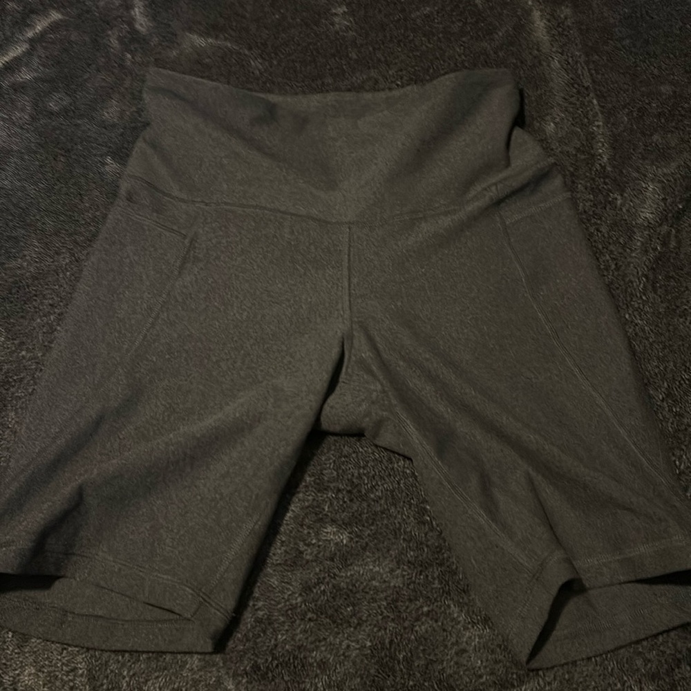 OLD NAVY active wear bike shorts NEVER WORN